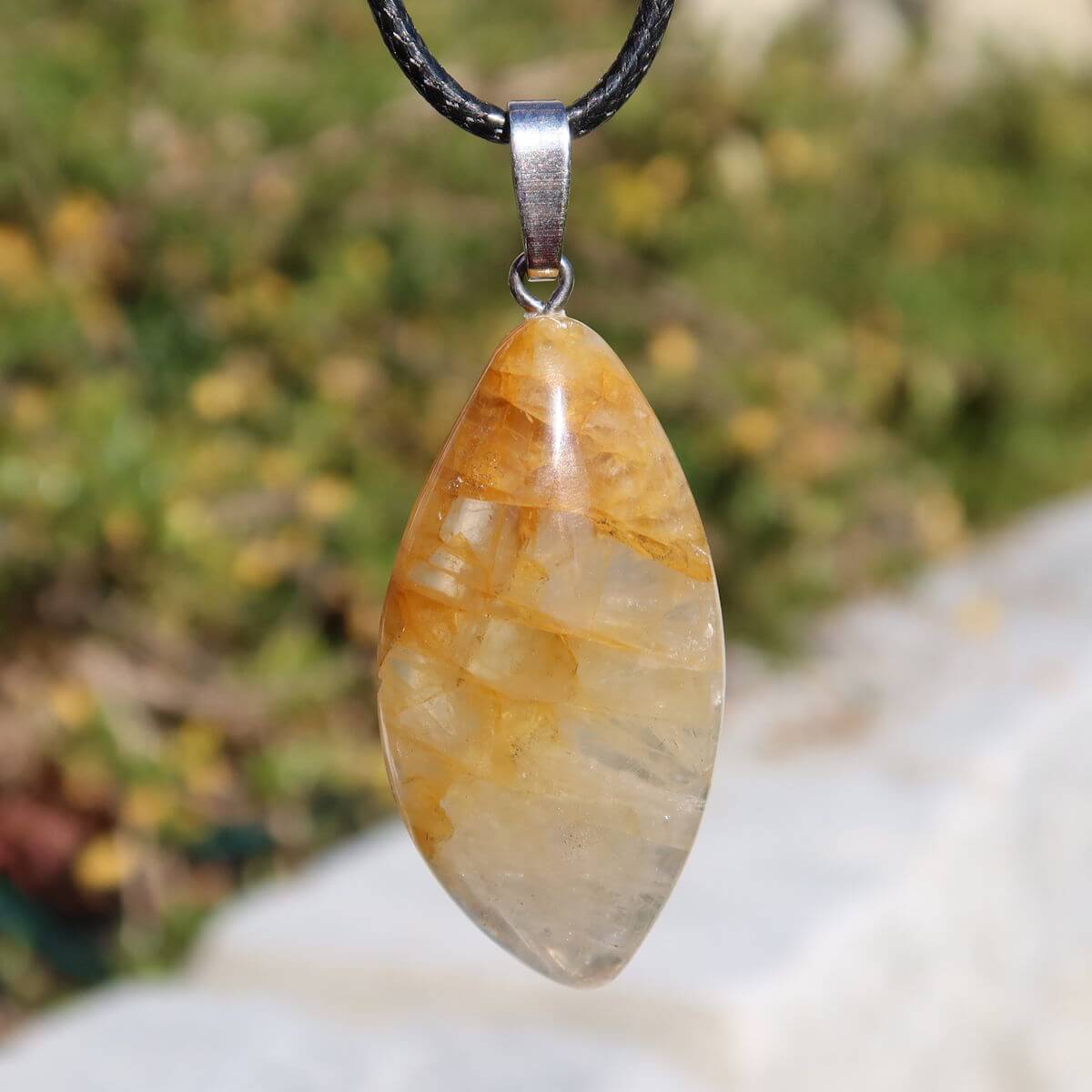 Limonit Quarz Golden Healer Anhänger - Lebensfreude - Nr. 14, funkelnder Quarz mit goldbraunen Einschlüssen, einzigartiger Schmuckstein