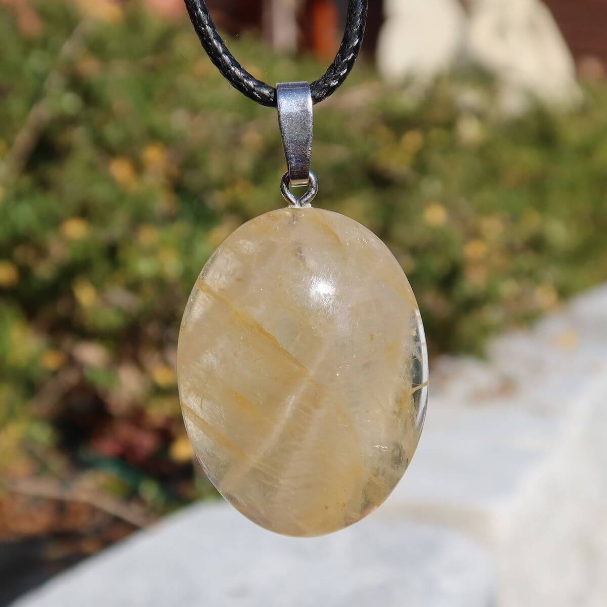 Limonit Quarz Golden Healer Anhänger - Lebensfreude - Nr. 18, funkelnder Quarz mit goldbraunen Einschlüsse, einzigartiger Unikat-Schmuck