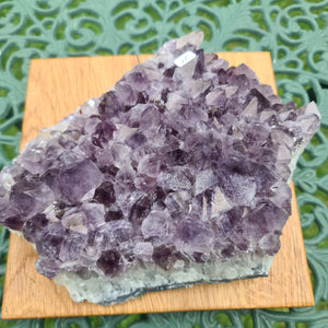 Drusenstück aus Amethyst 