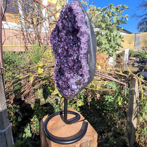 Amethyst als Dekoration von Steinwelten 