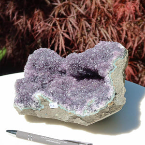 Amethyst Druse 1A Qualität UNIKAT Nr. 48, 18x15cm im Online Shop kaufen, zeigt natürliche Schönheit und Qualität.