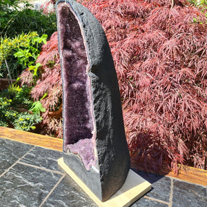 amethystdruse mit Calcit 131
