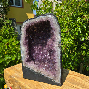 Amethyst Druse – Geode - 44x28x22cm und 32,4kg – Steinwelten OG - Nr. 29 displaying unique purple crystals
