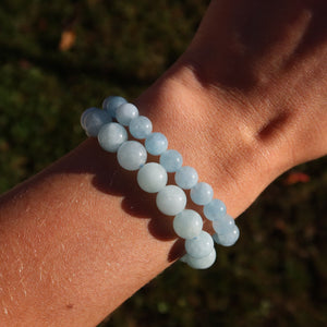 Aquamarin Edelstein Armband - 1 Stück - in Varianten 4-6-8 oder 10mm, himmelblaues Armband zur Unterstützung bei Antriebslosigkeit