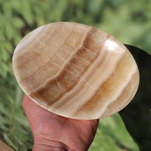 Oval Aragonit-Onyxmarmor Steinschale, 17x13 cm, aus Steinwelten in Graz und Wiener Neustadt, für Dekoration und Entspannung.