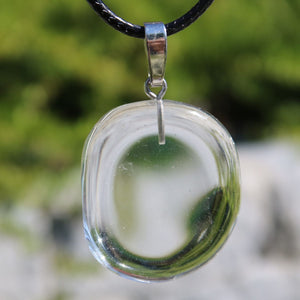 Bergkristall Anhänger 30mm mit Silberöse, klarer und glänzender Stein für mentale Klarheit und Stabilität, UNIKAT Nr. 4