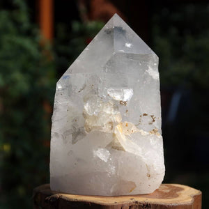 Clear quartz crystal point for clarity and meditation, 10x6 cm, unique piece No. 150 from Brazil, with polished facets.