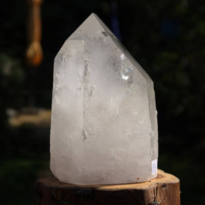 Bergkristall Quarzspitze 10x6 cm, geschliffen für Klarheit und Meditation, Unikat Nr. 150, natürliche Optik, Brasilien