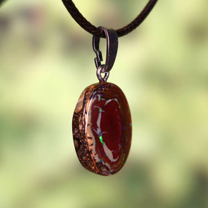 Boulder Opal Anhänger - Unikat Nr. 18 - Handgeschliffen - Echter Edelstein mit massiver Silberschlaufe - Größe 22x17mm