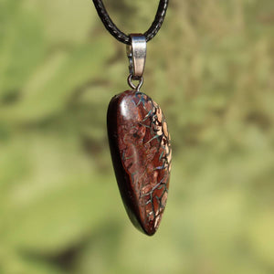 Boulder Opal Anhänger - Positivität und Freude - Nr. 8 mit einzigartigem Handmuster und Silberöse