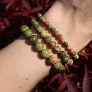 Edelstein Armband Epidot Unakit