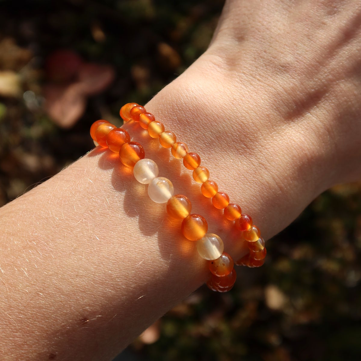 Carnelian gemstone bracelet for slim wrists in variants 4-6 or 8mm