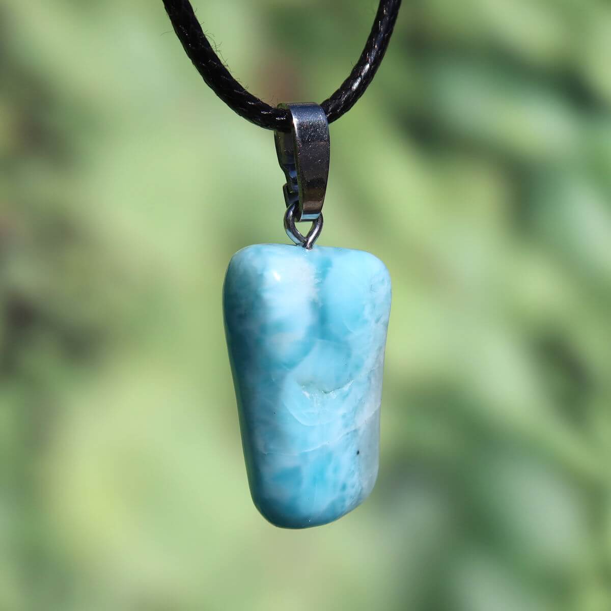 Echter Larimar Anhänger mit Silberschlaufe, 26mm, Naturstein aus der Dominikanischen Republik, UNIKAT Nr. 11.