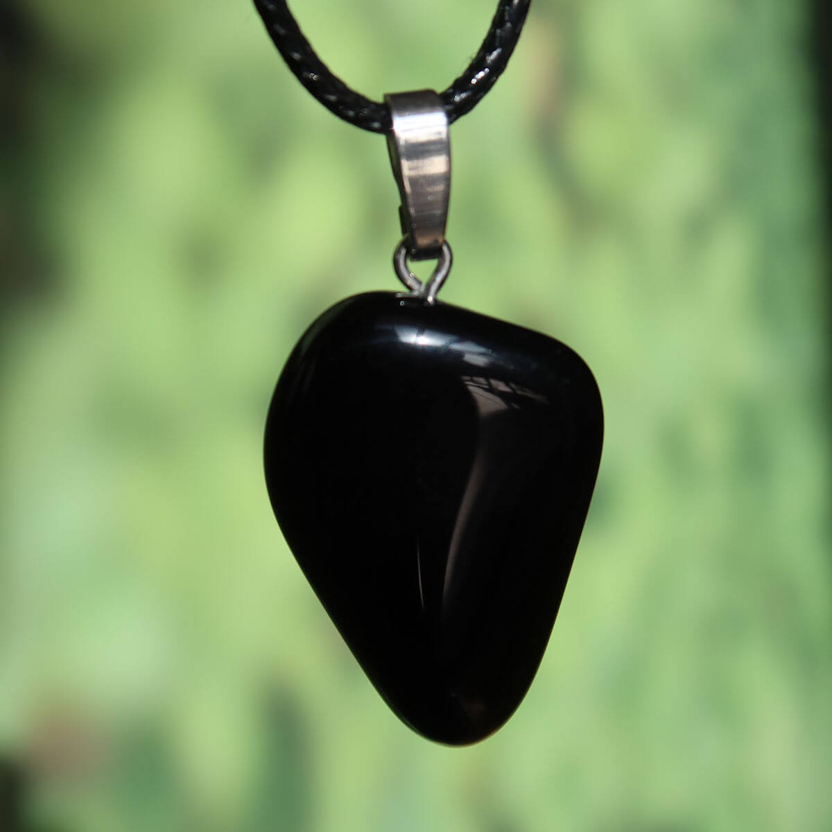 Regenbogenobsidian Anhänger - Intuition und Blockaden lösen - Nr. 23, schwarz mit Farbspielen, Obsidian Schmuck