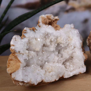 Quarz Geode geöffnet – Glücksgeode – Stabilität und Klarheit – 12x9x8cm - Unikat Nr. 44, natürliche Quarz Kristalle aus Marokko