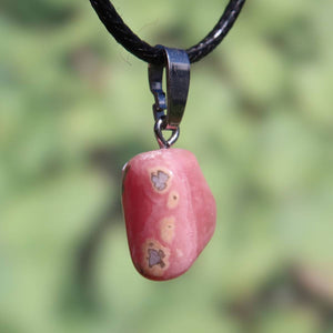 Rhodochrosit Anhänger mit rosa Struktur und Silberöse, 1A Qualität, online kaufen in Steinwelten Graz und Wiener Neustadt