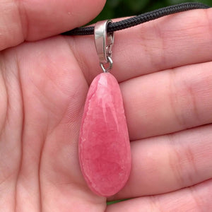 Rhodochrosit als Kettenanhänger kaufen bei Steinwelten 