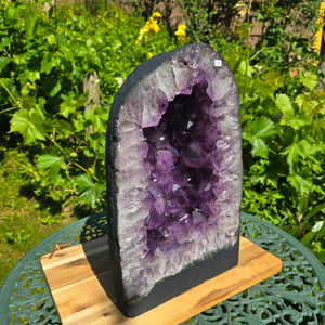 Druse d'améthyste – Géode – Harmonie et détente - 38x22x20cm - N° 243