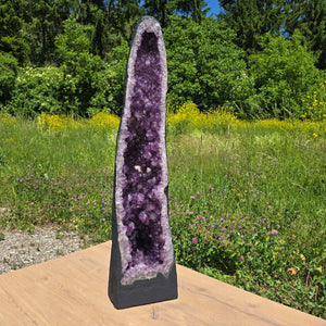Amethyst Druse – Geode – Harmonie und Entspannung - 110x27x23cm - Nr. 140