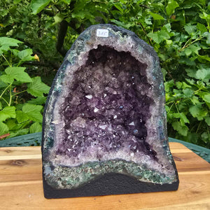 Ametystdruse – Geode – Harmoni og afslapning - 21x17x13cm - Nr. 315