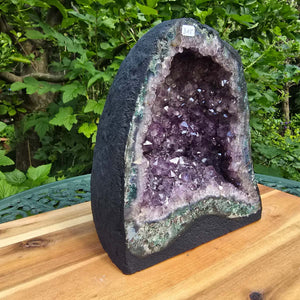 Ametystdruse – Geode – Harmoni og afslapning - 21x17x13cm - Nr. 315