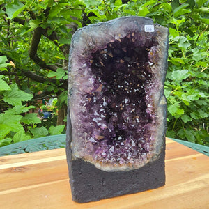 Ametistna drusa – geoda – harmonija i opuštanje - 22x12x13cm - br. 344