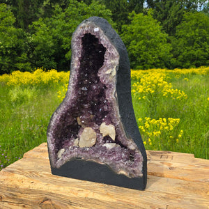 Amethyst Druse – Geode – Harmonie und Entspannung - 31x34x22cm - Nr. 132