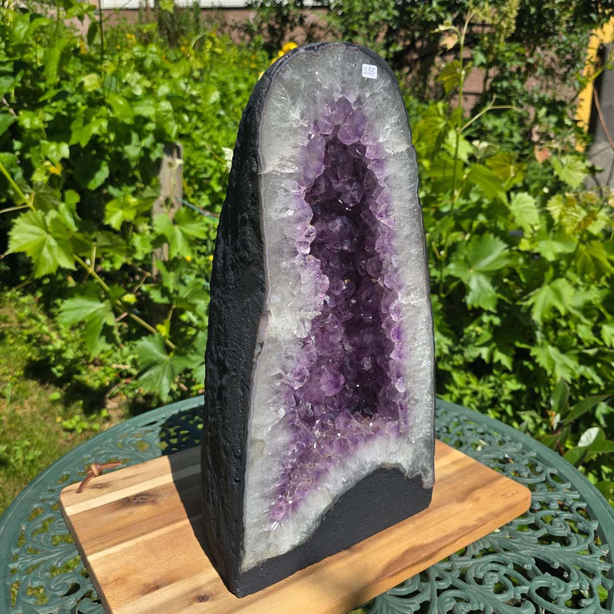 Ametistna drusa – geoda – harmonija i opuštanje - 39x21x16cm - br. 255