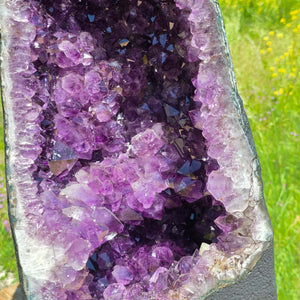 Amethyst Druse – Geode – Harmonie und Entspannung - 56x27x22cm - Nr. 83