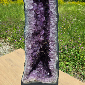 Ametistna drusa – geoda – harmonija i opuštanje - 99x33x29cm - br. 150