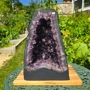 Amethyst Druse – Geode – Harmonie und Entspannung - 39x26x22cm - Nr. 208