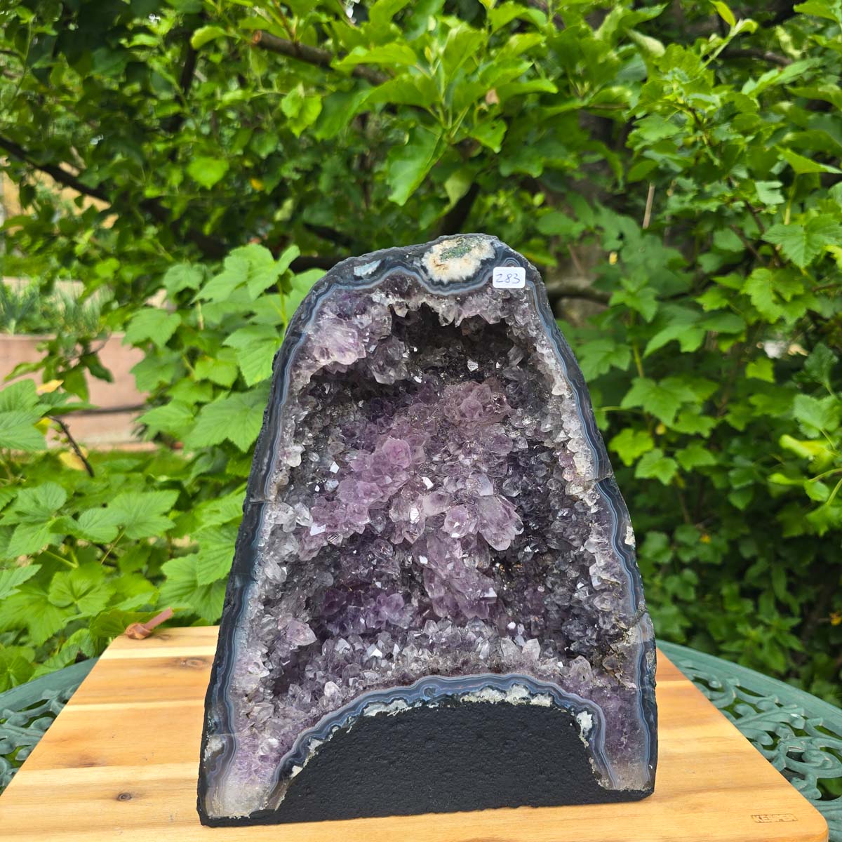 Drusă de ametist – Geodă – Armonie și relaxare - 26x21x16cm - Nr. 283