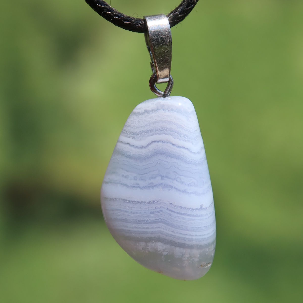 Chalcedon blau gebändert Anhänger - Ausdruck und Kommunikation - Unikat Nr. 14