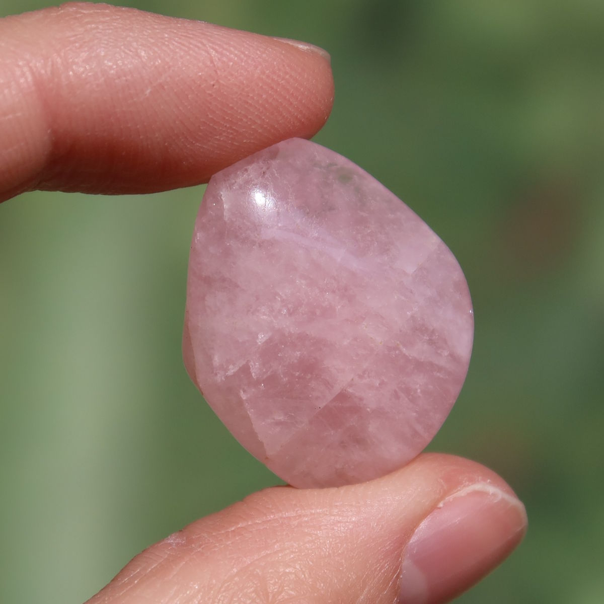 Morganit Handschmeichler - intensiv Rosa - Liebe und Harmonie - Nr. 23 in sanften Rosatönen.