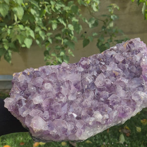 Drusenstück aus Amethyst