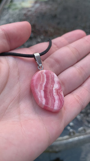Rhodochrosit kaufen bei Steinwelten 