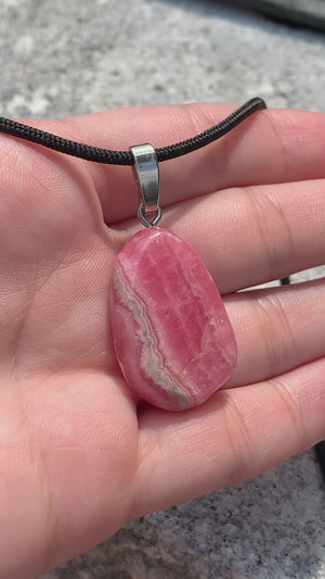 Rhodochrosit Anhänger von Steinwelten 