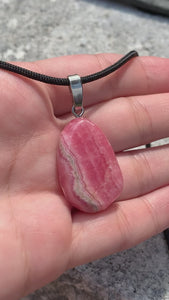Rhodochrosit Anhänger von Steinwelten 