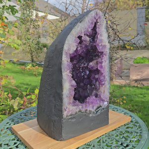 Amethyst Drusen 